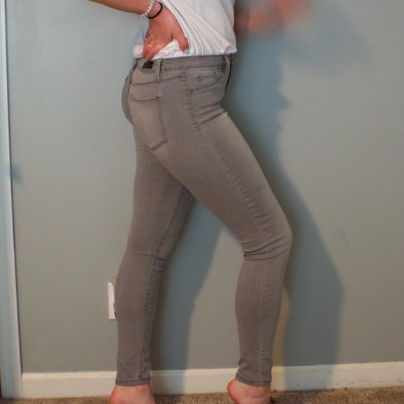 Mid Rise Skinny Jeans - Picture 4 of 4